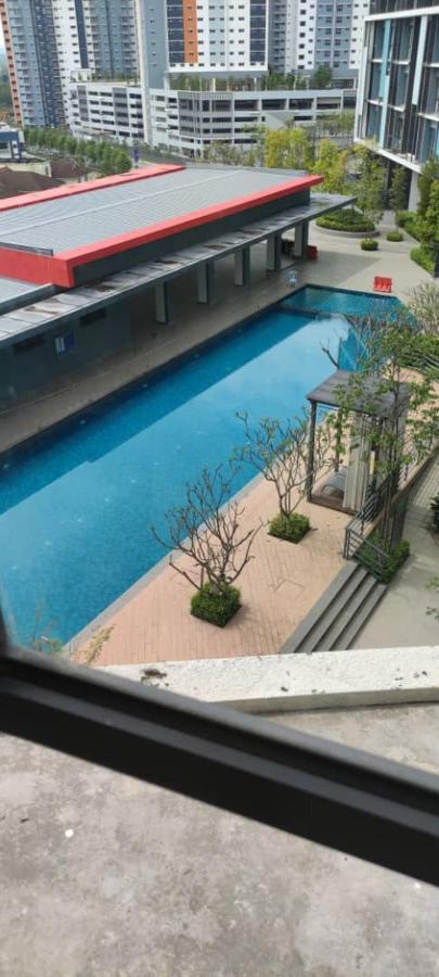 Tulip Touch Homestay Kota Warisan Klia Sepang Luaran gambar